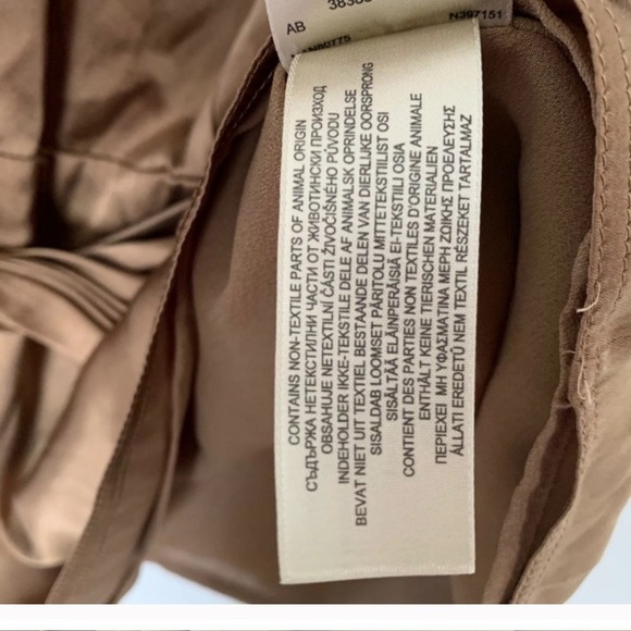 Burberry London Blouse Top Peplum Back Zipper - Picture 9 of 9